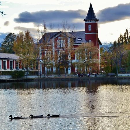 Апартаменты Piso De Diseno En El Centro De Пучсерда Экстерьер фото